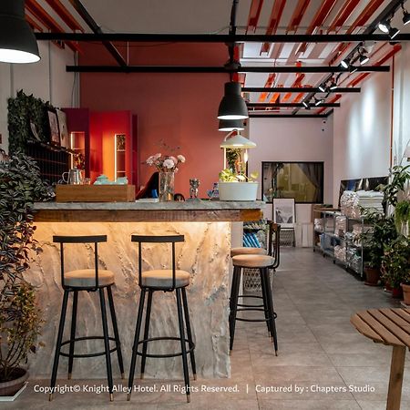 Knight Alley Hotel Тайпинг Екстериор снимка
